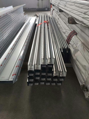 熱烈慶祝亞歐震達科技與新恒邦簽訂鋼制卷簾門合同，共譜特種設(shè)備合作新篇章